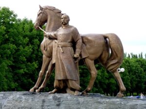 Кривой Рог памятник казаку